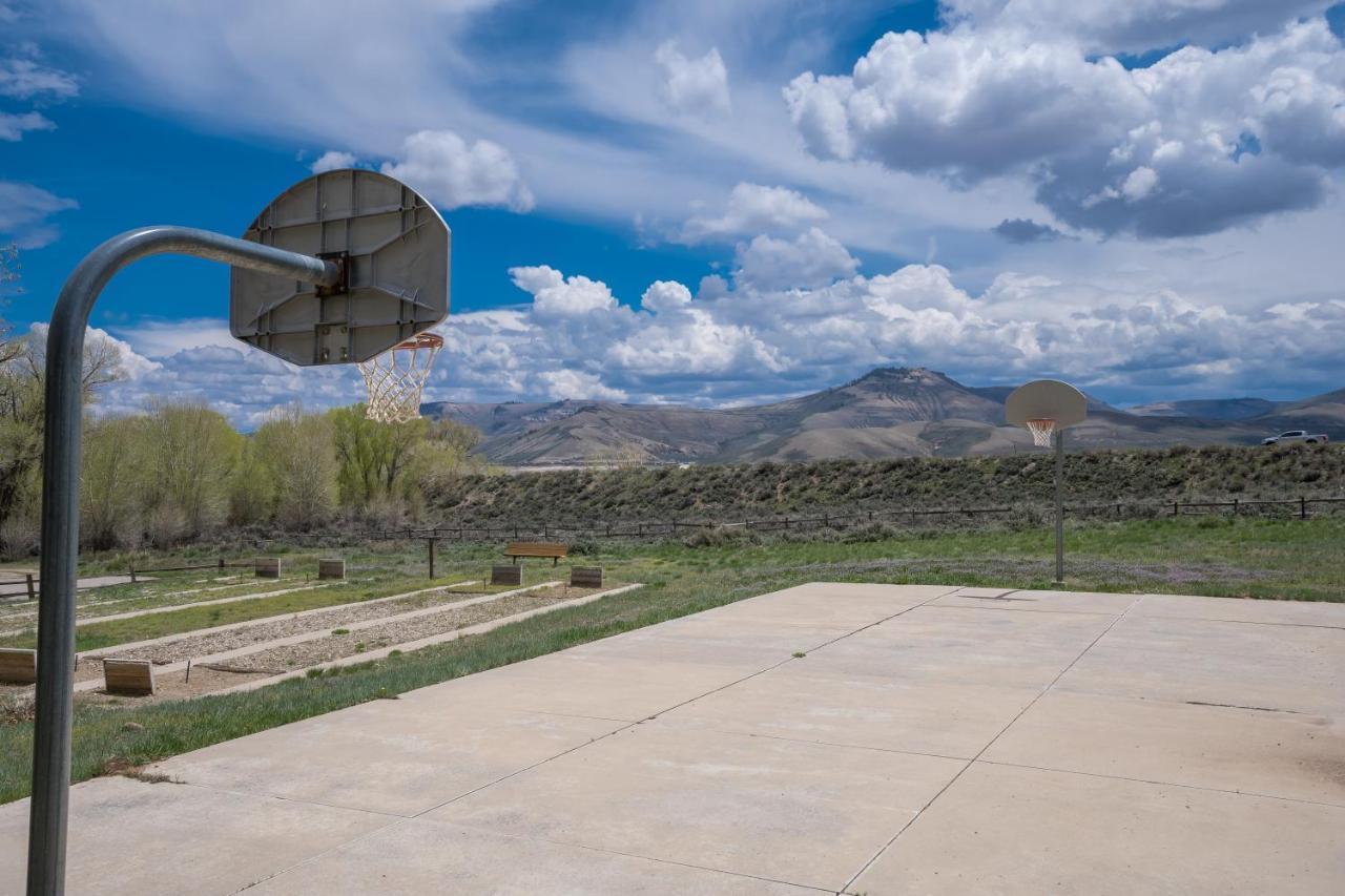 Thousand Trails Blue Mesa Recreational Ranch Hierro Buitenkant foto